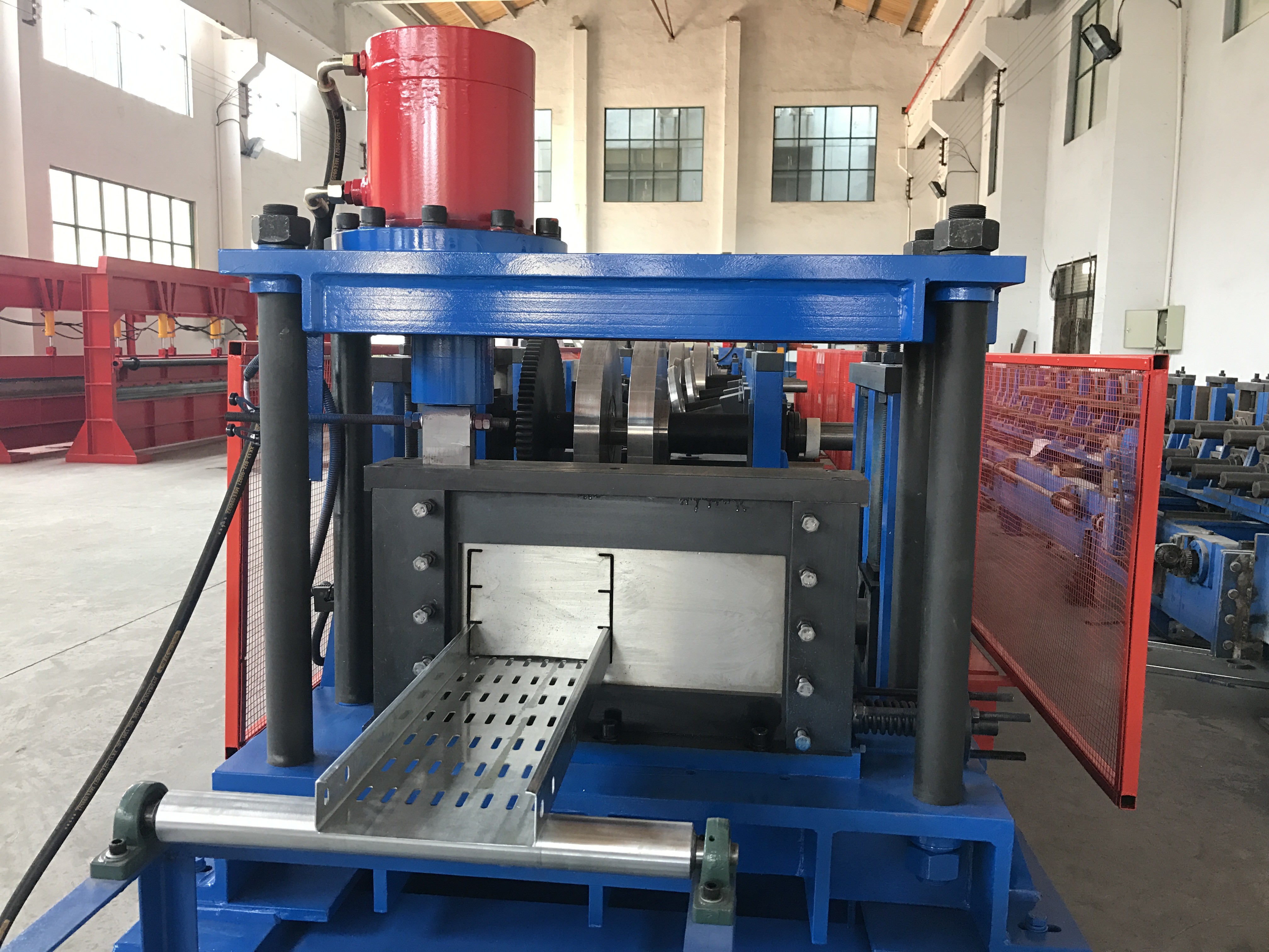 High Speed Cable Tray Making Machine